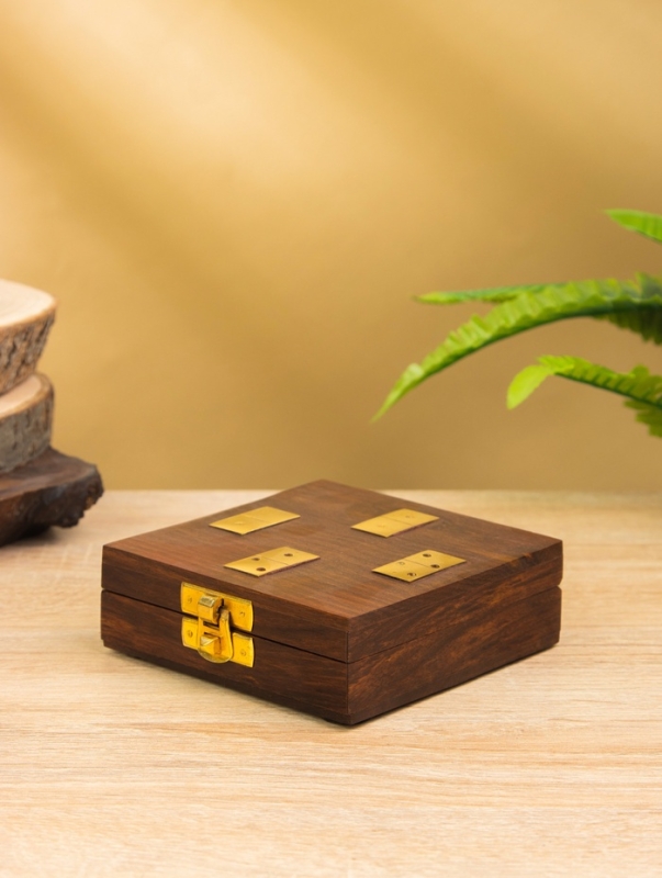 Настольная игра  Настольная игра "Домино" 18,5х7,5х4 см, дерево шишам, латунь