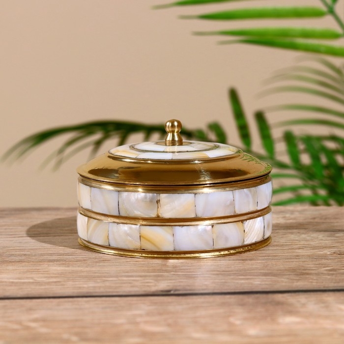 Шкатулка Шкатулка "Пилл" латунь, перламутр 9х9х5 см