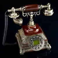 Ретро-телефон &laquo;Алецио&raquo;, громкая связь, 24&times;19 см