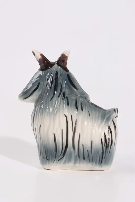 Фигурка фарфоровая &laquo;Козлик Ваня&raquo;, 7.5&times;6&times;4.5 см