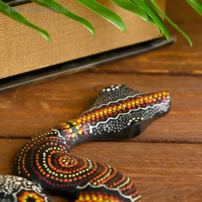 Сувенир  Сувенир "Змея узорная" дерево МИКС 31х9,5х1 см