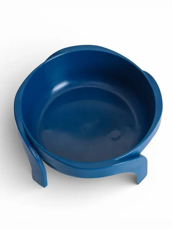Миска, 600 мл, фигурная, с ножками, пластик, синяя