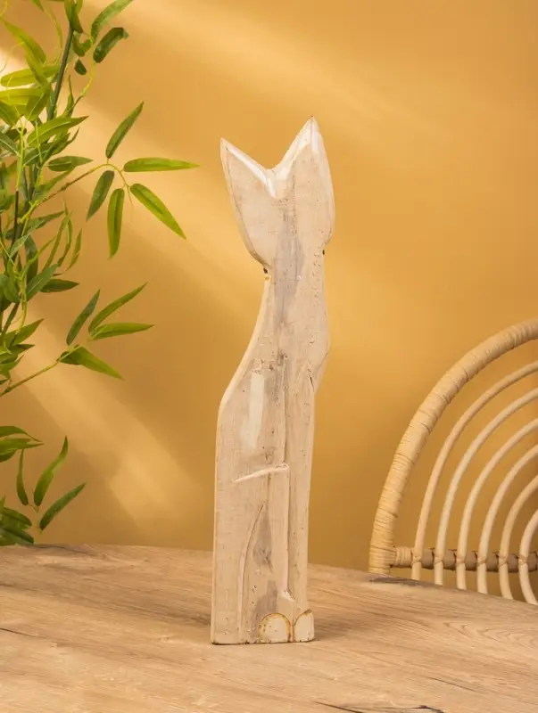 Сувенир &laquo;Кошка&raquo;, белая, 60&times;12&times;6 см, дерево, МИКС