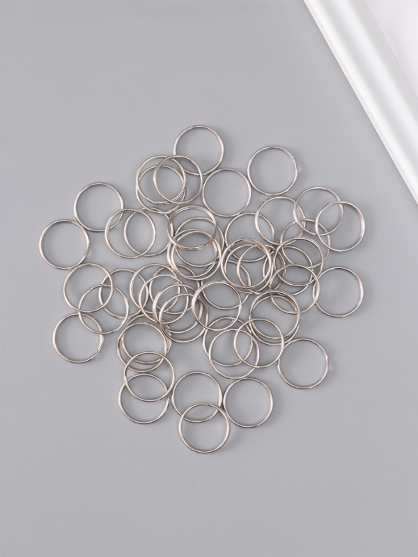Основа для брелока кольцо металл серебро набор 50 шт 2х2 см Основа для брелока кольцо металл серебро набор 50 шт 2х2 см