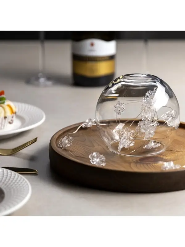 Гирлянда &laquo;Нить&raquo; 2 м, роса с насадками &laquo;Снежинка&raquo;, IP20, серебристая нить, 20 LED, 2 режима, от батареек АА&times;2, свечение белое