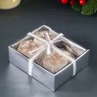 Набор свечей &laquo;Снежинки и подсвечник&raquo;, 3 шт., 12&times;10&times;4 см