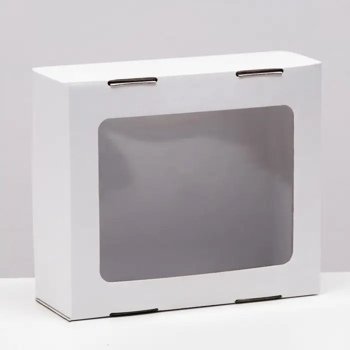 Коробка сборная, крышка-дно Коробка сборная, крышка-дно "белая" с окном 21х18х8 см