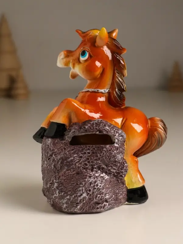 Копилка полистоун Копилка полистоун "Коняшка на камешке с цветком" 10х6х12,5 см