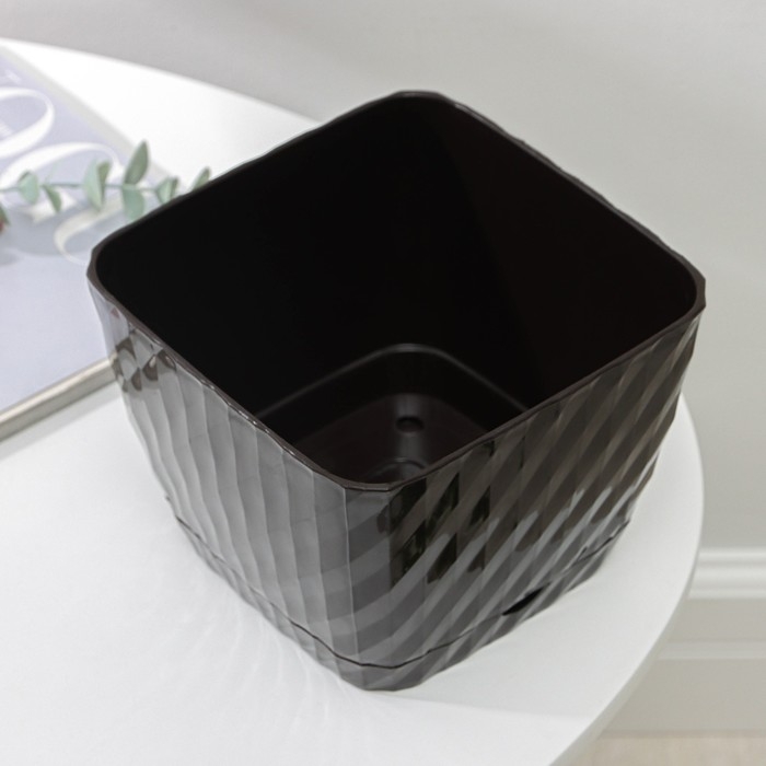 Горшок для цветов с поддоном «Классика», 2 л, шоколадный Горшок для цветов с поддоном «Классика», 2 л, шоколадный