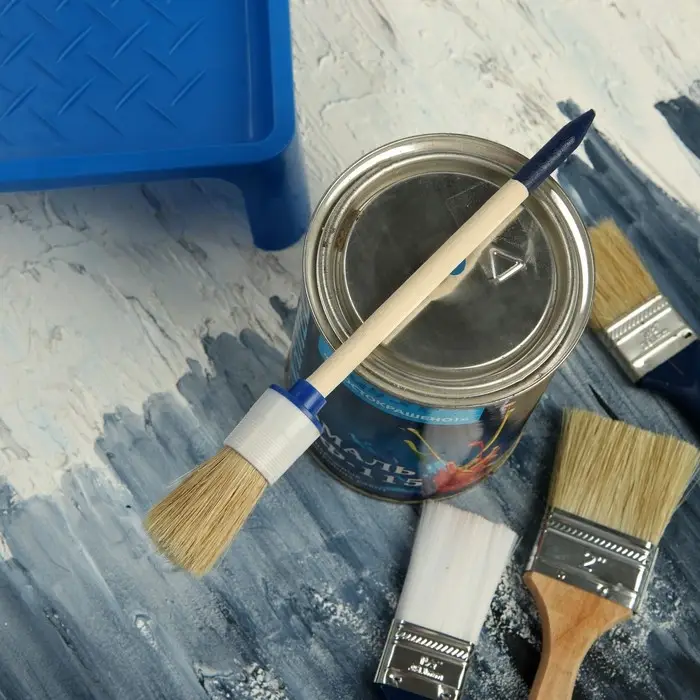 Кисть круглая ТУНДРА, натуральная щетина, деревянная рукоятка, № 4, 25 мм Кисть круглая ТУНДРА, натуральная щетина, деревянная рукоятка, № 4, 25 мм