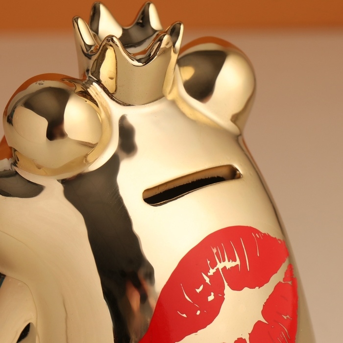 Копилка керамика Копилка керамика "Золотая лягушка - Кинь монетку - поцелую" 12х10,5х15 см