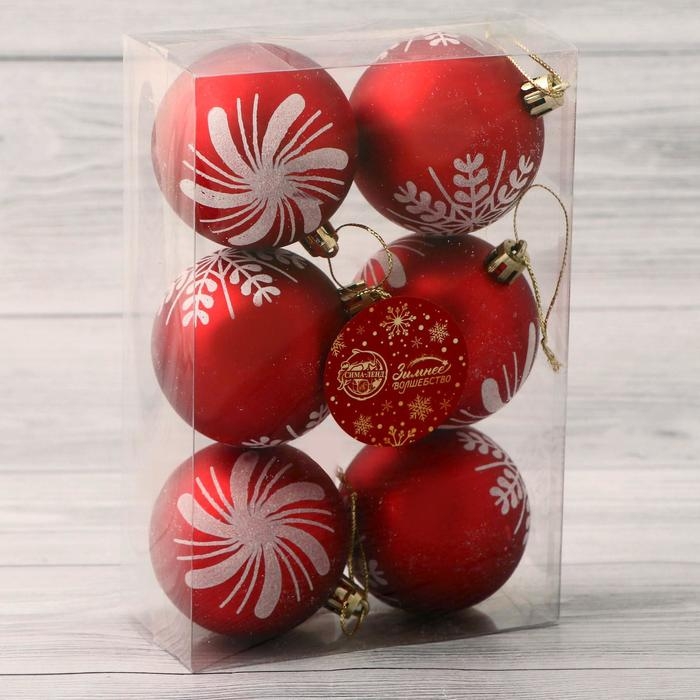 Набор шаров пластик d-6 см, 6 шт Набор шаров пластик d-6 см, 6 шт "Снежинки ассорти" красный