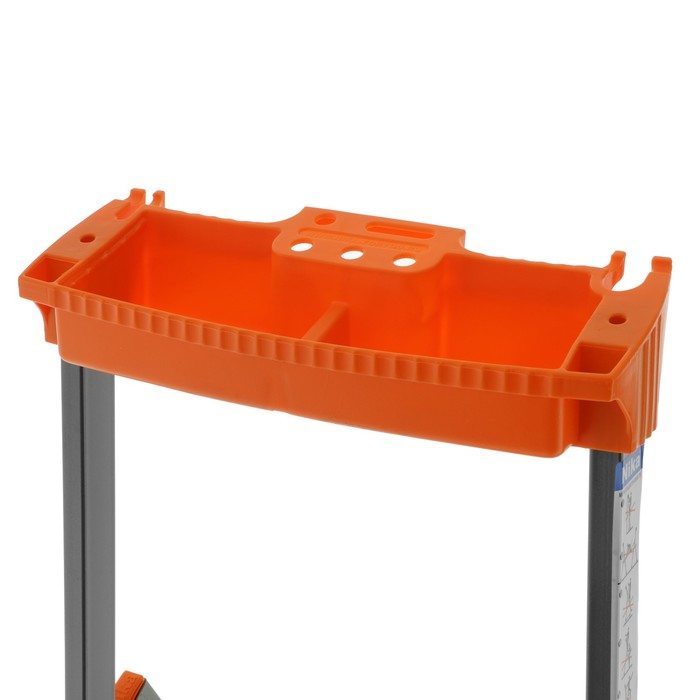 Стремянка Nika СМ7, металлическая, высота до рабочей площадки 1510 мм, 7 ступеней Стремянка Nika СМ7, металлическая, высота до рабочей площадки 1510 мм, 7 ступеней