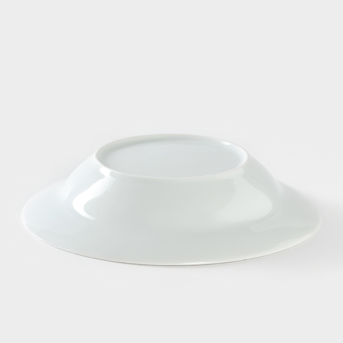 Тарелка фарфоровая «Шебби шик», 500 мл, d=24 см, цвет белый Тарелка фарфоровая «Шебби шик», 500 мл, d=24 см, цвет белый