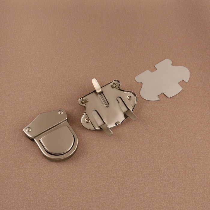 Застёжка для сумки, матовый, 5,5 × 5,5 см, цвет жемчужный серебряный Застёжка для сумки, матовый, 5,5 × 5,5 см, цвет жемчужный серебряный