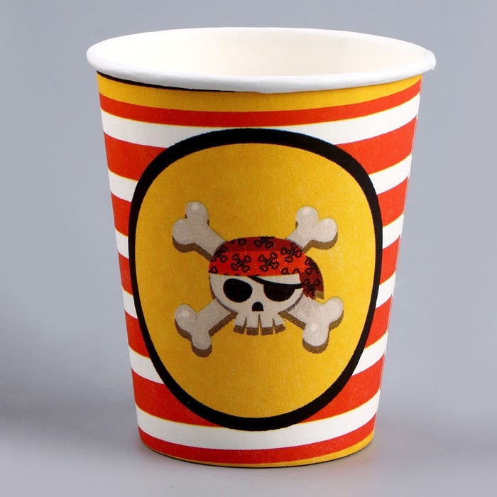 Набор бумажной посуды одноразовый С праздником!»: 6 тарелок, 6 стаканов Набор бумажной посуды одноразовый С праздником!»: 6 тарелок, 6 стаканов