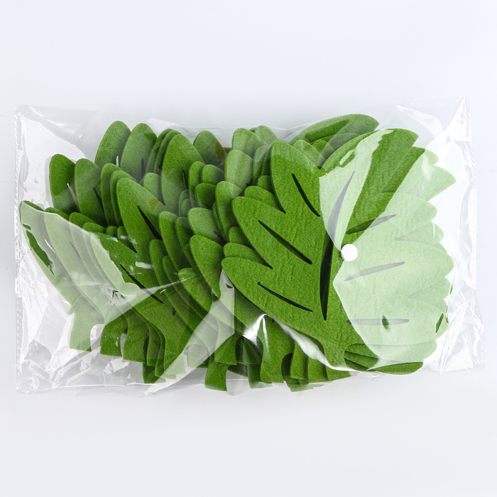 Декор из фетра на клеевой основе, набор 20 шт., размер 1 шт. — 14,5 × 16 см, цвет зелёный Декор из фетра на клеевой основе, набор 20 шт., размер 1 шт. — 14,5 × 16 см, цвет зелёный