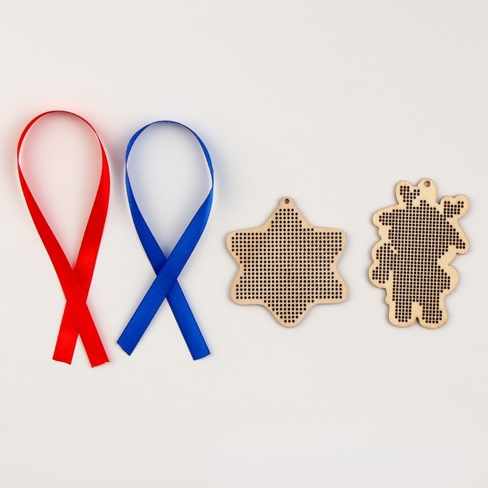 Вышивка крестиком на новый год на деревянной канве «Сладкий Новый год», новогодний набор для творчества Вышивка крестиком на новый год на деревянной канве «Сладкий Новый год», новогодний набор для творчества