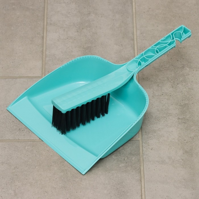 Щётка-сметка с совком «Практик», цвет МИКС Щётка-сметка с совком «Практик», цвет МИКС