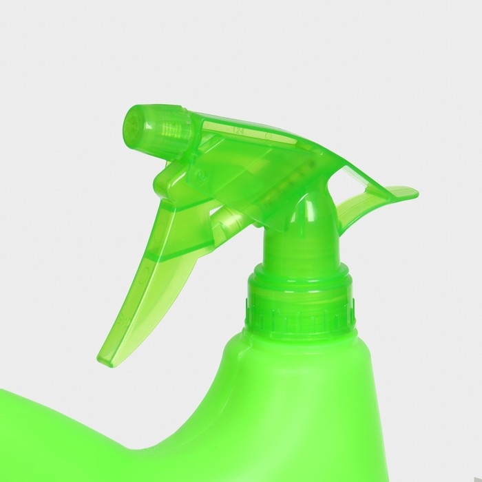 Лейка, 2 л, с распылителем, цвет МИКС Лейка, 2 л, с распылителем, цвет МИКС