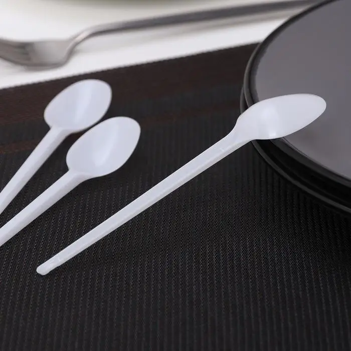 Набор пластиковых одноразовых ложек чайных Мистерия, 12.5 см, 12 шт., белый Набор пластиковых одноразовых ложек чайных Мистерия, 12.5 см, 12 шт., белый