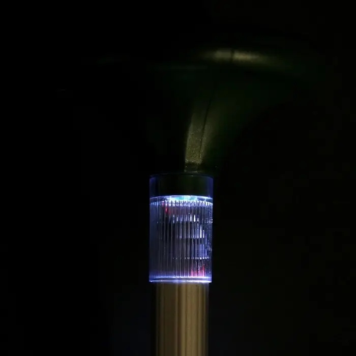 Отпугиватель змей Luazon LRI-31, ультразвуковой, подсветка, от солнечной батареи, 800 м&sup2;