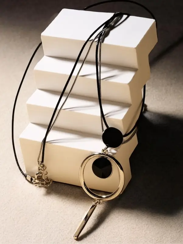 Кулон на цепочке &laquo;Цепь&raquo;, тотем, кольцо с иголкой, чёрный в серебре, 72 см