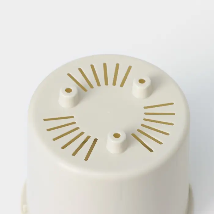 Кашпо для цветов со вставкой &laquo;Стив&raquo;, 650 мл, d=11.5 см, h=10.5 см, цвет белый ротанг