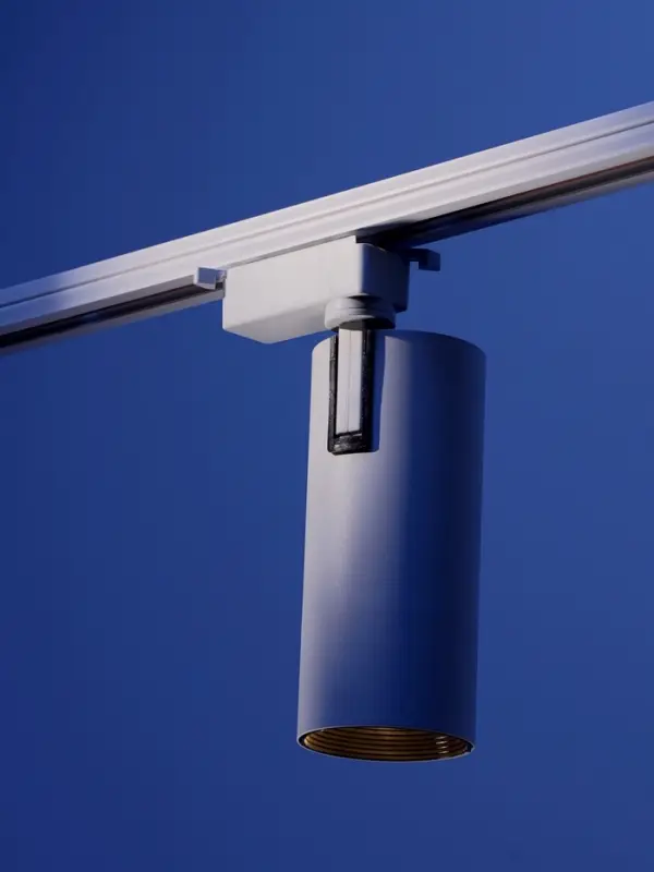 Трековый светильник Luazon lighting, TSL-013, 30 Вт, 2100 Лм, 2800K, белый, свечение тёплое белое