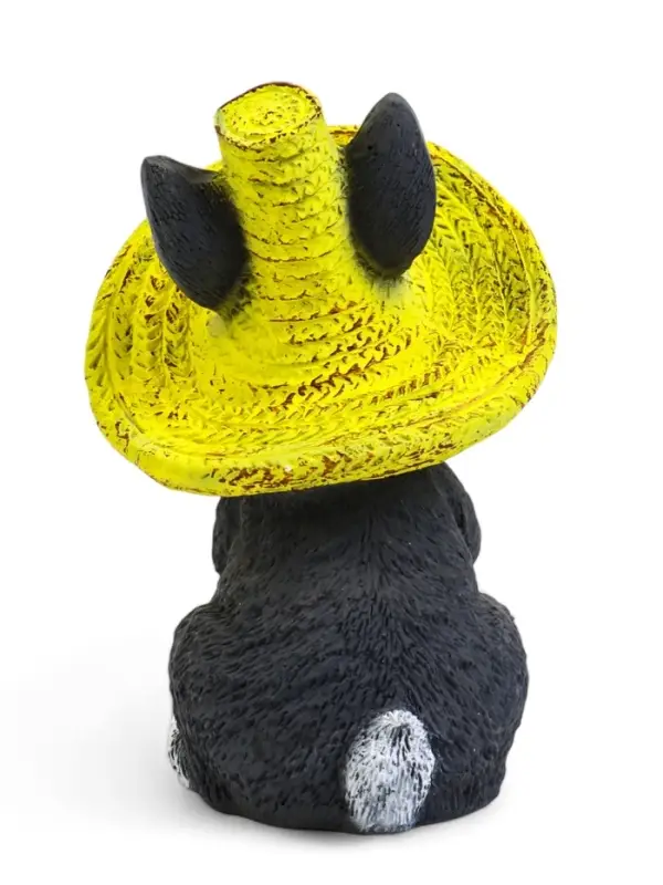 Садовая фигура из полистоуна «Зайка в соломенной шляпе с бабочкой», 19×12×14 см, МИКС Садовая фигура из полистоуна «Зайка в соломенной шляпе с бабочкой», 19×12×14 см, МИКС