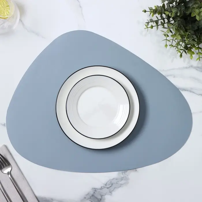 Салфетка сервировочная на стол Доляна &laquo;Тэм&raquo;, 44&times;35.5 см, голубая