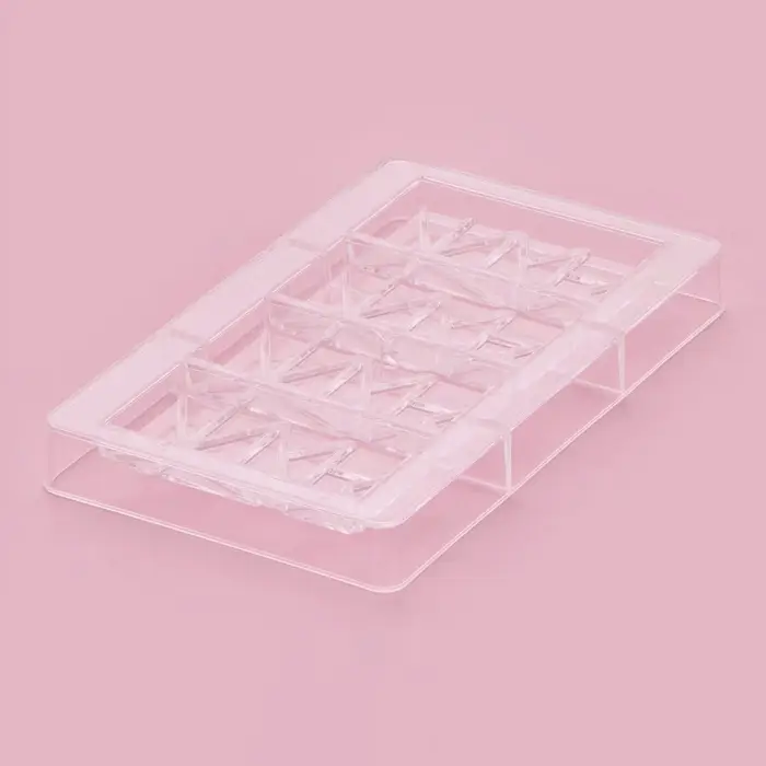 Форма для шоколада &laquo;Лайни&raquo;, 20&times;12&times;2.5 см, 4 ячейки 8.5&times;4.2&times;1 см, пластик, прозрачная