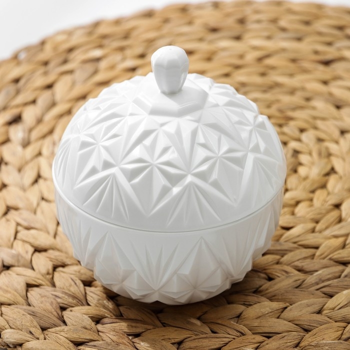 Сахарница с крышкой «Шарм», 350 мл, цвет белый Сахарница с крышкой «Шарм», 350 мл, цвет белый