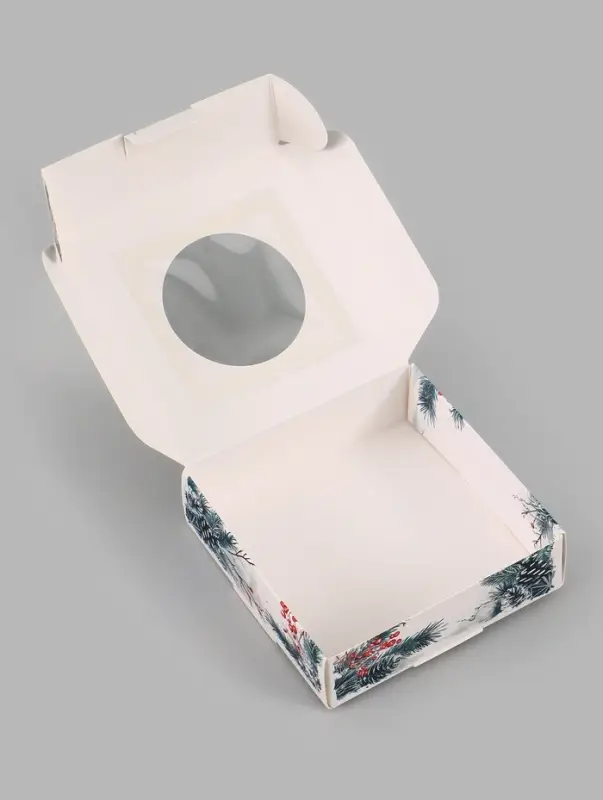 Коробка подарочная складная с окном &laquo;С Новым годом&raquo;, 10&times;10&times;3 см
