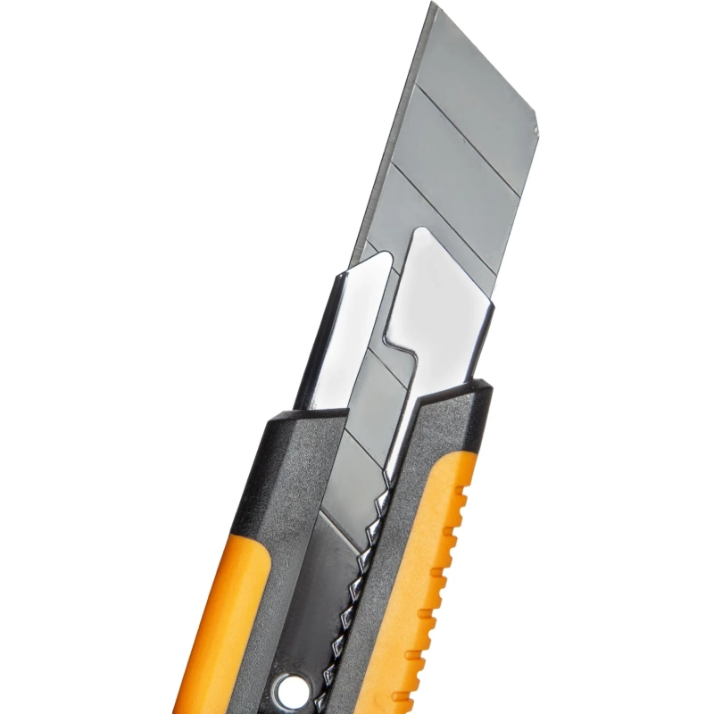 Нож универсальный Attache Selection 25мм,метал.напр.,Twist lock,TPR вставка