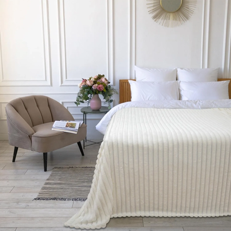 Покрывало 150х200 BRAVO Family велсофт Волна г/к №81 кремовый в пакете