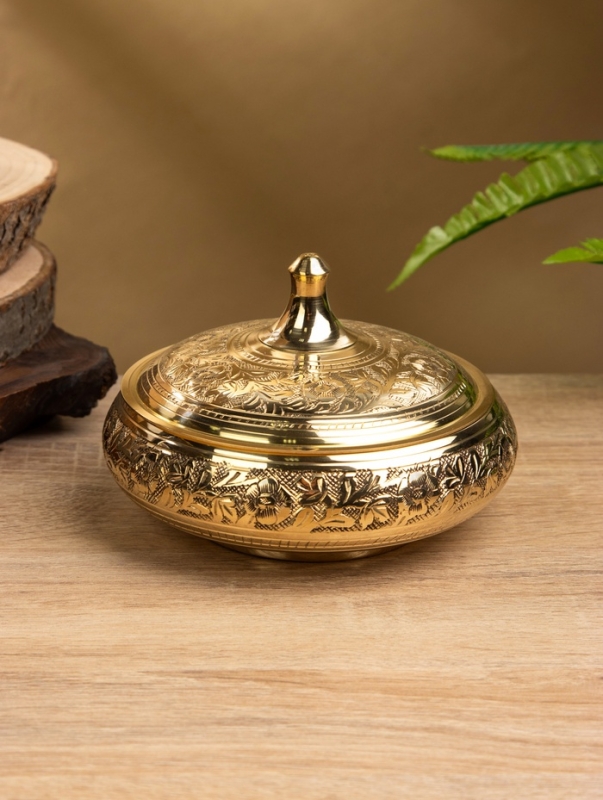 Сахарница "Золотая" латунь 13,5х13,5х9,5 см