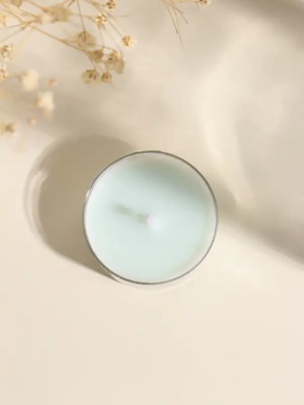 Чайная свеча ароматическая "Круглая" светло-голубая, аромат древесный 3,8х3,8х1,8 см