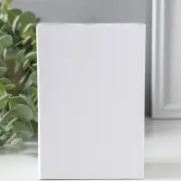 Сувенир полистоун "Зайчик в зелёной маечке с пасхальным яичком в лапках" 5,5х6,5х13 см