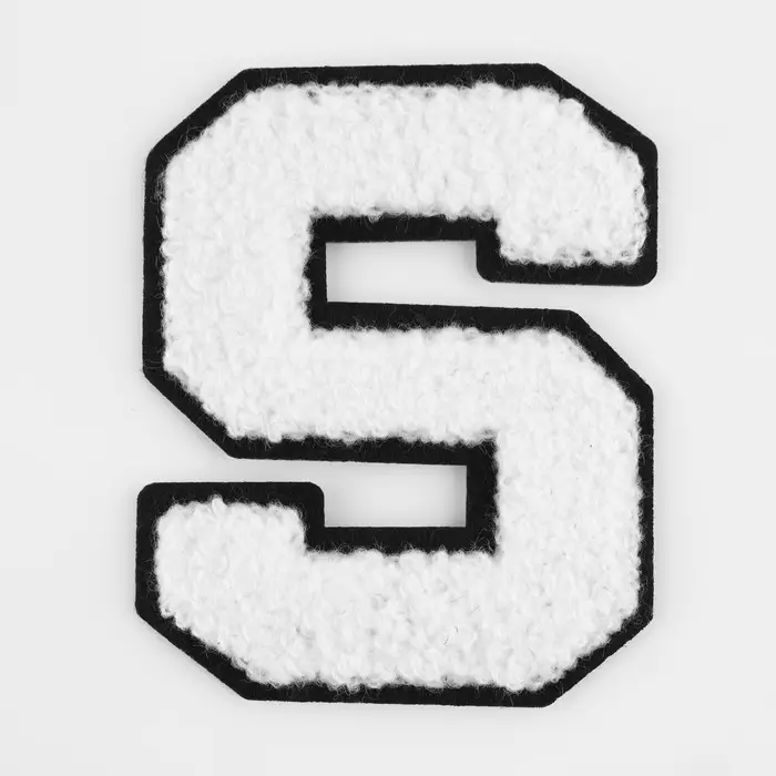 Термоаппликация SCHOOL, 8×6 см - размер буквы, набор 6 шт., белая Термоаппликация SCHOOL, 8×6 см - размер буквы, набор 6 шт., белая