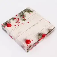 Подарочная коробка сборная с окном «Новогодние веточки», 16×16×3 см