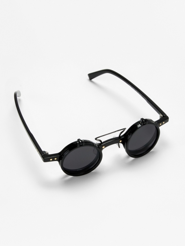 Очки солнечные раскладные, uv 400, дужка 14.5 см, ширина 13.7 см, линза 3.8 х 3.8 см Очки солнечные раскладные, uv 400, дужка 14.5 см, ширина 13.7 см, линза 3.8 х 3.8 см