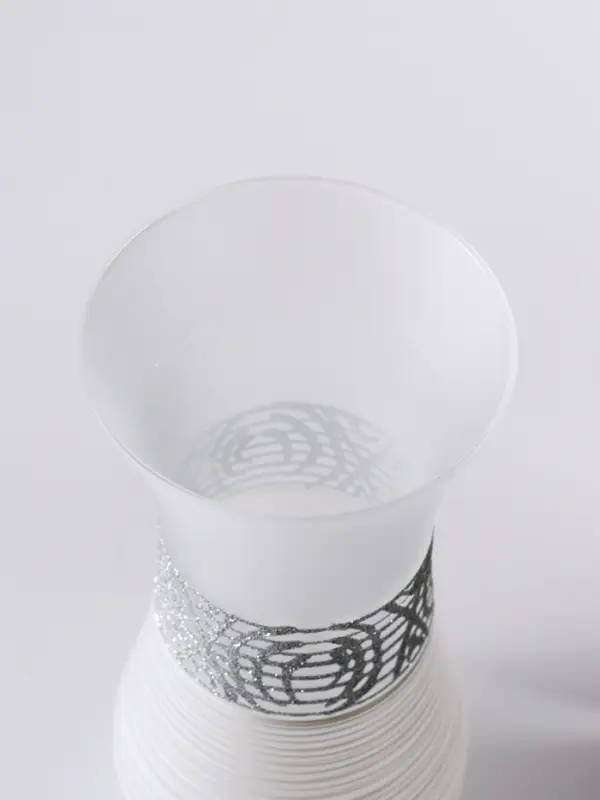 Ваза &laquo;Эридан. Белоснежный узор&raquo;, волна, h=26 см, стекло, белая