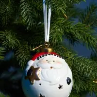 Ёлочный шар с подсветкой &laquo;Дед Мороз&raquo;, 10&times;8.6&times;8.6 см, 1 LED, керамика, от батареек LR44&times;3, керамика, свечение тёплое белое