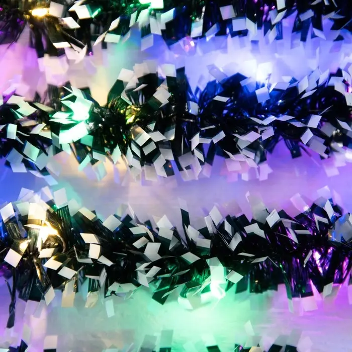 Гирлянда «Мишура» 1 м роса, IP20, зелёно-белая нить, 22 LED, 6 слоёв, d=5 см, свечение мульти, CR2032х2