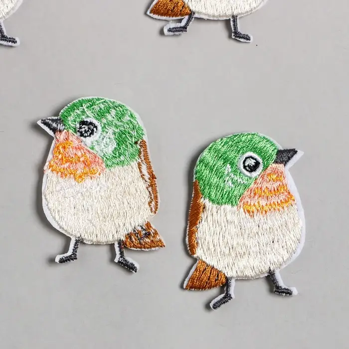 Декор для творчества текстиль вышивка Декор для творчества текстиль вышивка "Пташка" 5х3,6 см