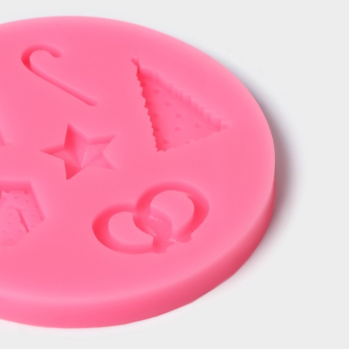 Молд новогодний «Новогодние атрибуты», силикон, 10×10×1 см, цвет МИКС Молд новогодний «Новогодние атрибуты», силикон, 10×10×1 см, цвет МИКС