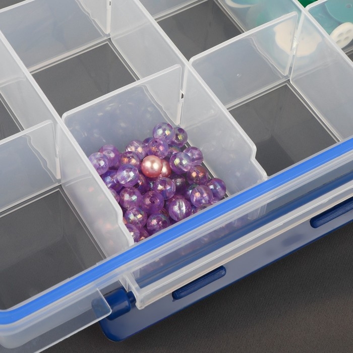 Органайзер для рукоделия, со съёмными ячейками, с подвесом, 15 отделений, 27 × 17 × 4,3 см, цвет прозрачный/синий