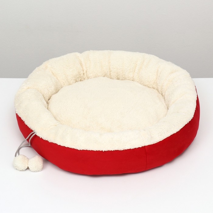 Лежанка  Лежанка "Снежок", 56 х 46 х 13 см, красный