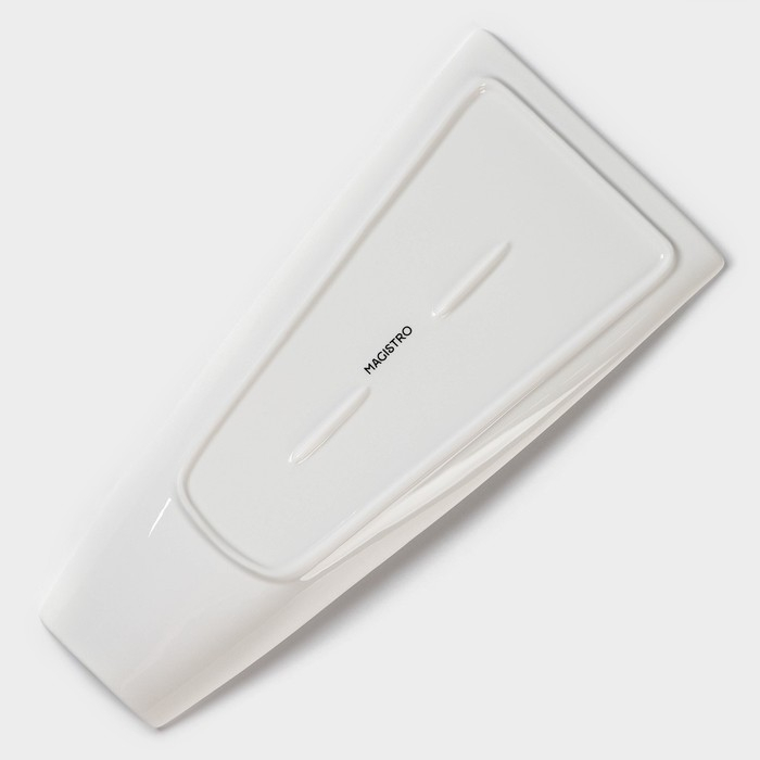 Блюдо фарфоровое Magistro «Бланш», 30×14×4,5 см, цвет белый Блюдо фарфоровое Magistro «Бланш», 30×14×4,5 см, цвет белый